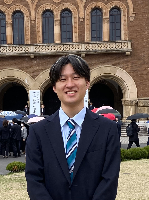 山根さん