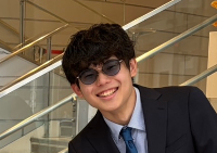 アオイさん