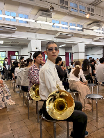 かつかつさん